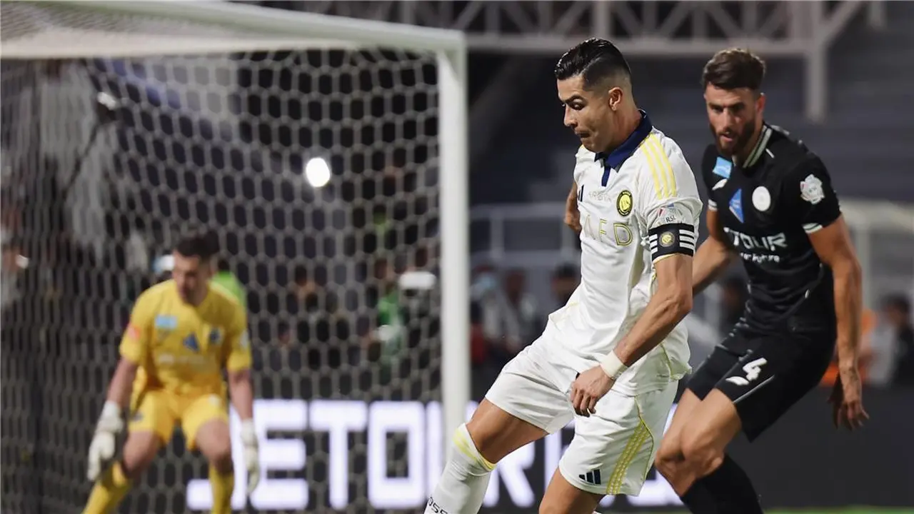 ترتيب هدافي الدوري السعودي بعد هدف رونالدو وهاتريك فيليكس أمام الشباب